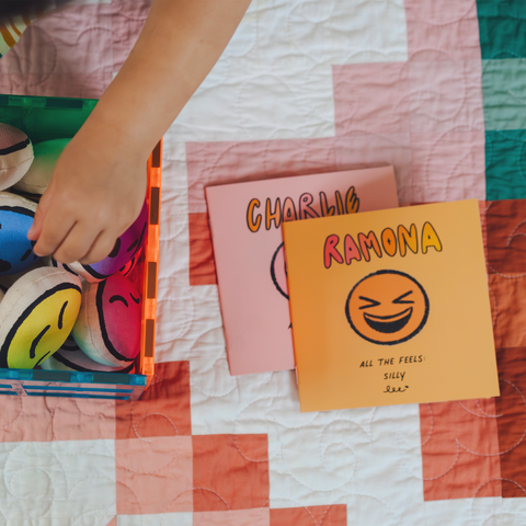 Emoji Book Set